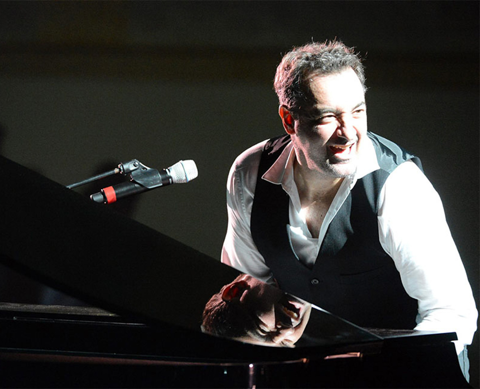 Alex+at+piano1